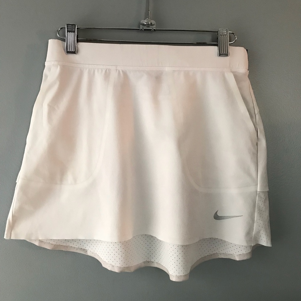 Nike Innovation Links Golf Skort